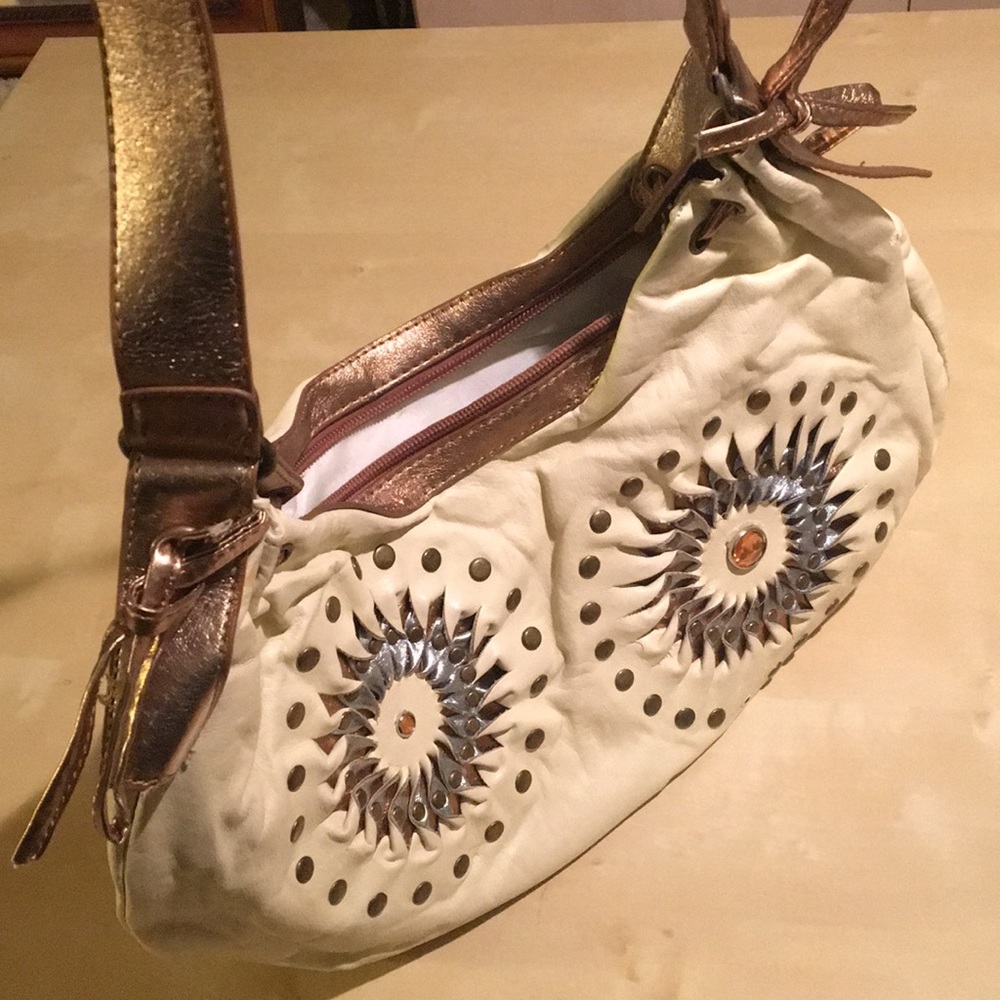 Shoulder Purse - Picture 2 of 3